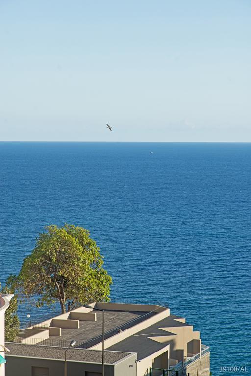 Rodamar I By An Island Apart Funchal  Exterior photo